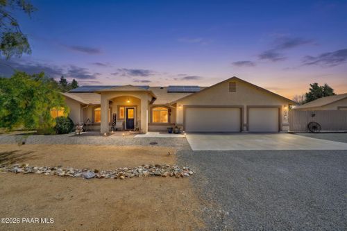 7800 E Tradition Way, Prescott Valley, AZ, 86315-6836 | Card Image