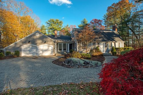 470 Rockland St, Brockton, MA, 02301-2921 | Card Image