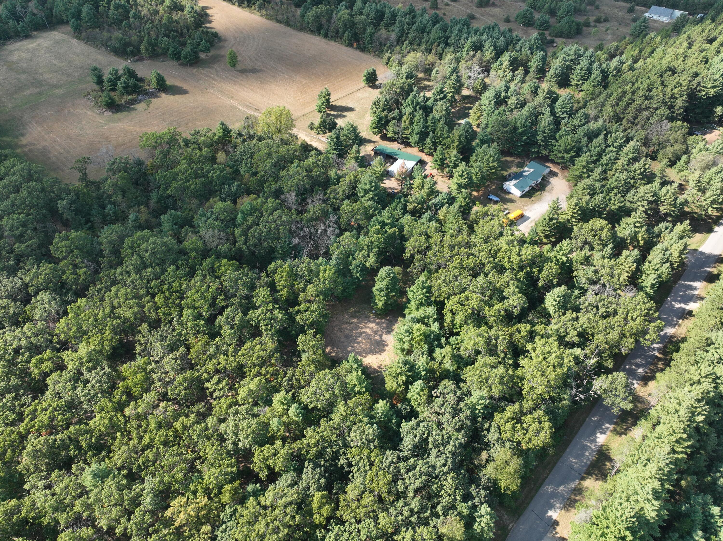 4th Ave, Westfield, WI 53964