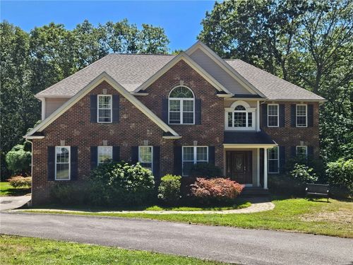 54 Autumn Ln, West Kingston, RI, 02892-1663 | Card Image