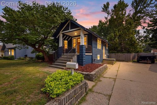 276 Walper Ave, Clawson, MI, 48017-2075 | Card Image