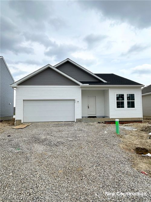 426 Pheasant Run, Elyria, OH, 44035 | Card Image