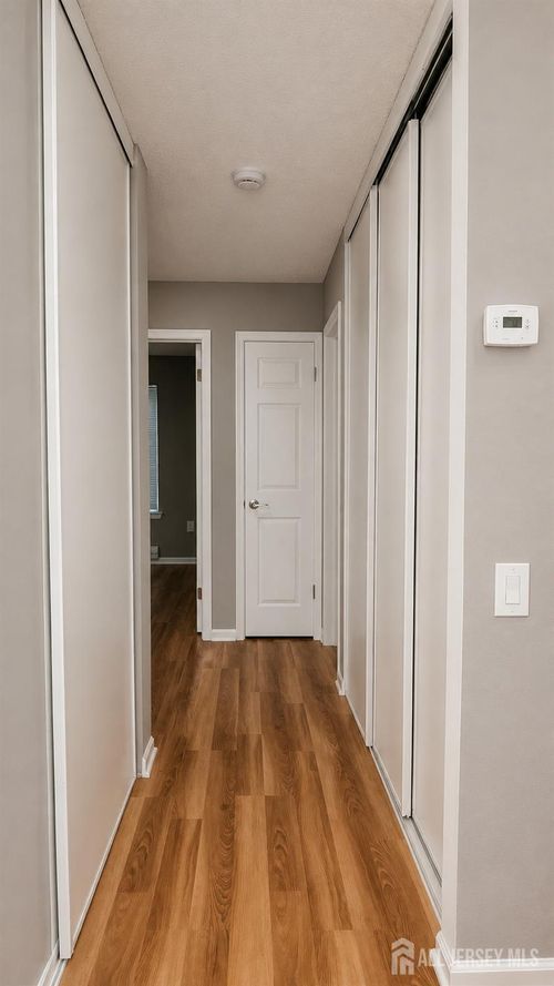 b-120 Ironwood Plz, Monroe, NJ, 08831 | Card Image