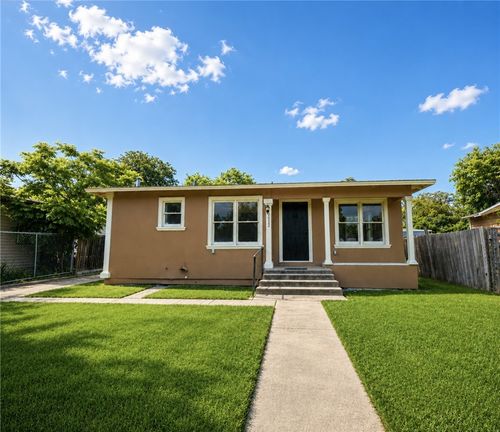 1532 Daytona Dr, Corpus Christi, TX, 78415-4908 | Card Image