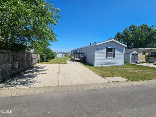 4005 N 19th Street, Bismarck, ND, 58503 | Card Image