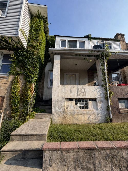185 W Ruscomb St, PHILADELPHIA, PA, 19120-3429 | Card Image