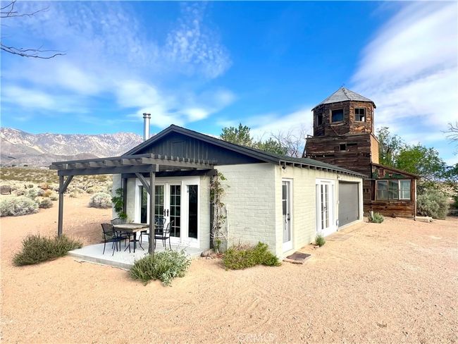 330 Sage Flats Dr, House other with 3 bedrooms, 2 bathrooms and 2 parking in Olancha CA | Image 27