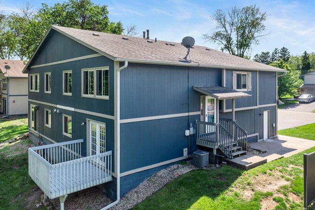 4252 Thornhill Ln, Townhouse with 3 bedrooms, 2 bathrooms and null parking in Vadnais Heights MN | Image 54