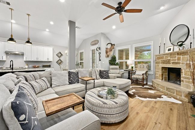 169 Fort Cobb Way, House other with 4 bedrooms, 3 bathrooms and 6 parking in Georgetown TX | Image 13