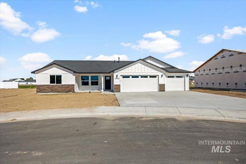 2142 Justine, Fruitland, ID, 83619 | Card Image