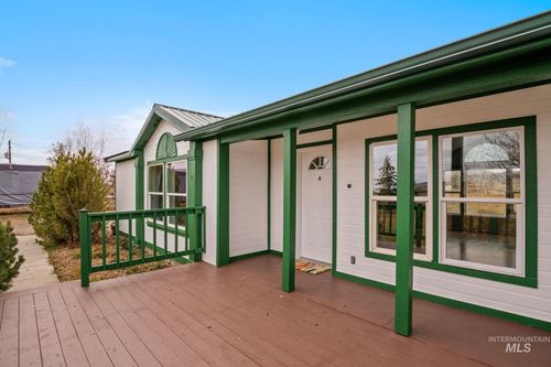 92 Lakeview Dr, Carey, ID, 83320-5045 | Card Image