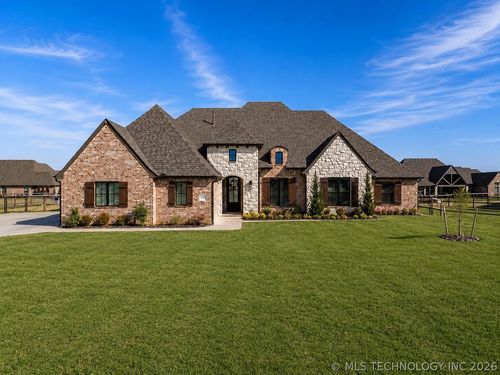 11391 S 213th East Ave, Broken Arrow, OK, 74014-3767 | Card Image