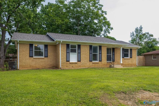 3906 Broadmor Rd Nw, House other with 4 bedrooms, 2 bathrooms and null parking in Huntsville AL | Image 8