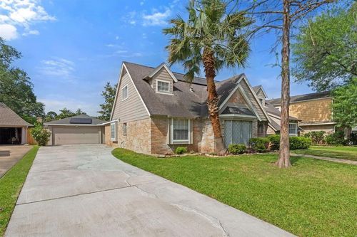 11506 Long Pine Dr, Houston, TX, 77077-4219 | Card Image