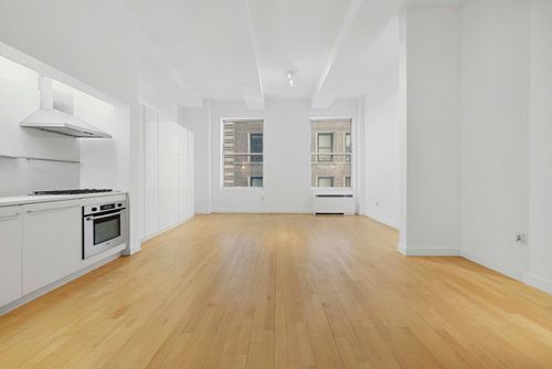 822-15 Broad St, New York, NY, 10005-1963 | Card Image