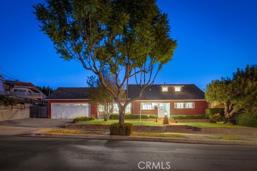  W Santa Cruz Street, San Pedro, CA, 90732 | Card Image