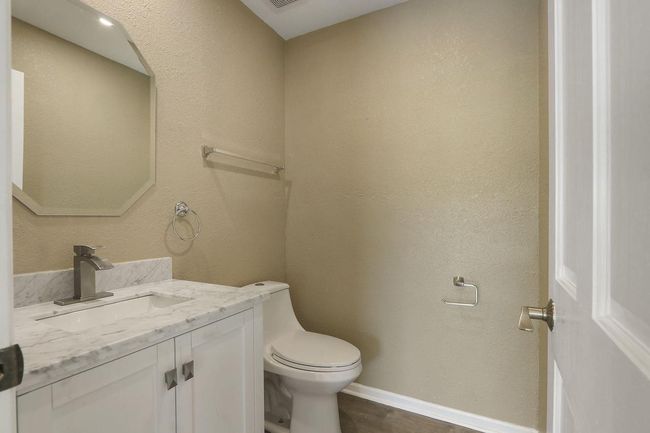 11007 65 Th St, House other with 5 bedrooms, 3 bathrooms and null parking in Kenosha WI | Image 15