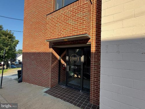 82 Main St, WARRENTON, VA, 20186-3332 | Card Image