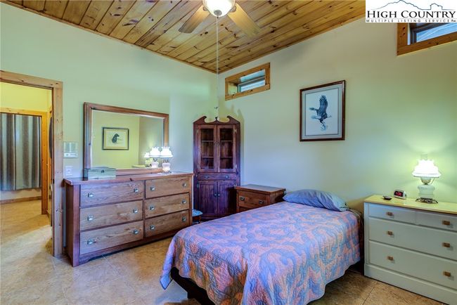 Bedroom 3 | Image 37