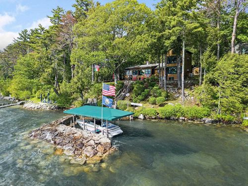122 Broadside Rd, Wolfeboro, NH, 03894-4102 | Card Image