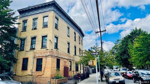 482 Ridgewood Ave, New York, NY, 11208 | Card Image