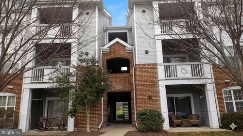 201-20283 Beechwood Ter, ASHBURN, VA, 20147-2717 | Card Image