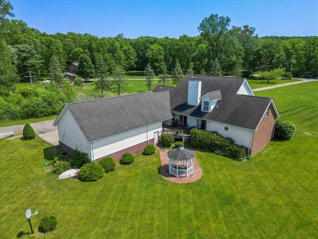 5700 Jankow Rd, House other with 4 bedrooms, 4 bathrooms and null parking in Algonac MI | Image 9