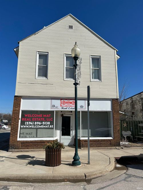 223 Lane St, North Judson, IN, 46366-1221 | Card Image