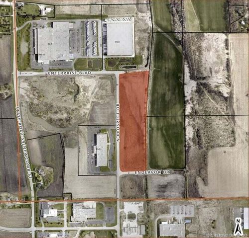 8 N Prospect Dr, Whitewater, WI, 53190 | Card Image