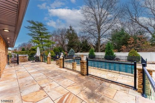 17 Rolling Hill Way, Clark, NJ, 07066-3114 | Card Image