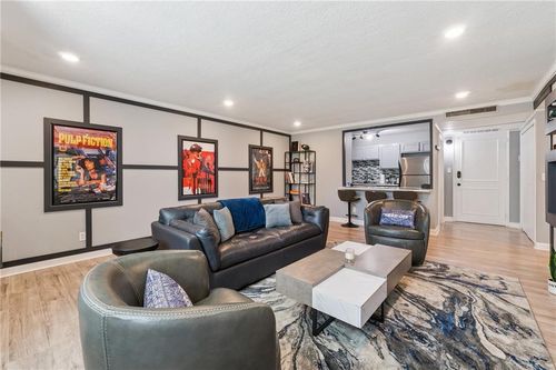 512-2965 Pharr Court South Nw, Atlanta, GA, 30305-2139 | Card Image