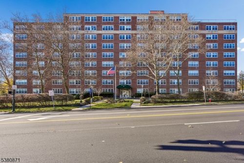 apt-5b-926 Bloomfield Ave, Glen Ridge, NJ, 07028-1313 | Card Image