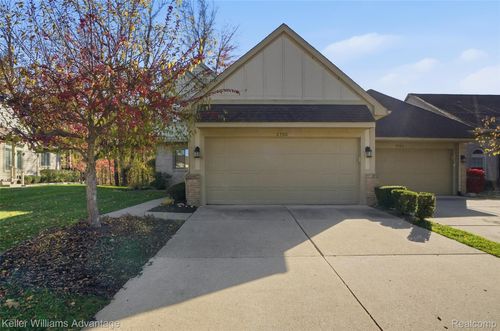 2750 Maple Forest Dr, Wixom, MI, 48393-4503 | Card Image