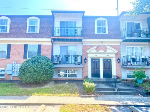 8-206 Flanders Ct, Louisville, KY, 40218-1645 | Card Image