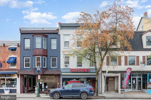 109 N Hanover St, CARLISLE, PA, 17013-2469 | Card Image