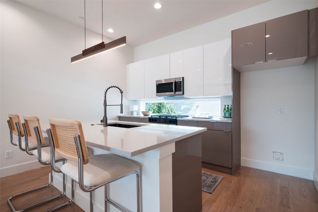 106 - 4517 Munger Ave, Condo with 2 bedrooms, 3 bathrooms and null parking in Dallas TX | Image 18