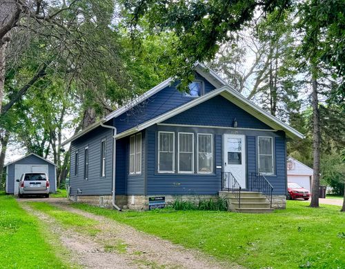 1405 S Broadway Ave, Albert Lea, MN, 56007-4521 | Card Image