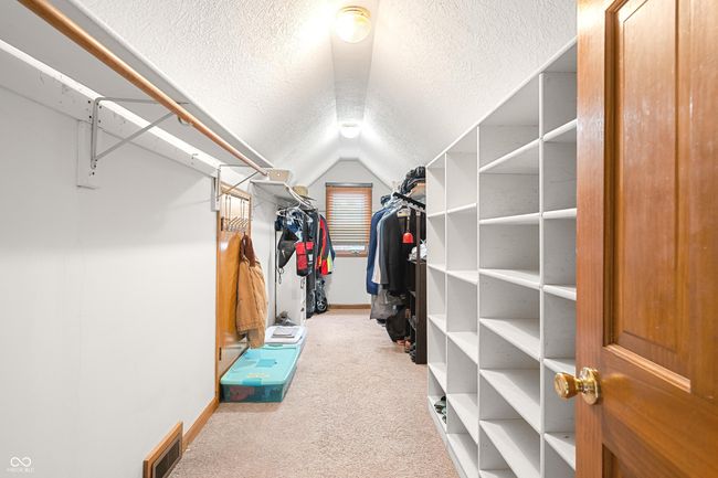 Large Primary Closet | Image 26