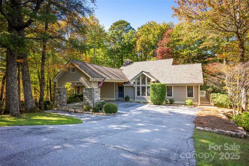 242 Club Colony Ln, Lake Toxaway, NC, 28747-8567 | Card Image