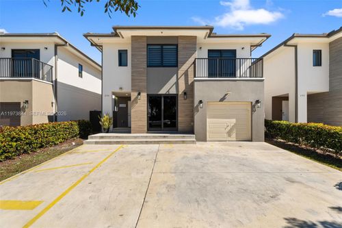 206-206 Nw 11th Ct, Florida City, FL, 33034-3417 | Card Image