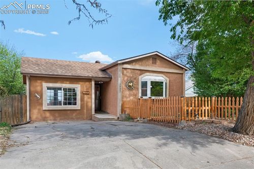 1027 Arch Street, Colorado Springs, CO, 80904 | Card Image