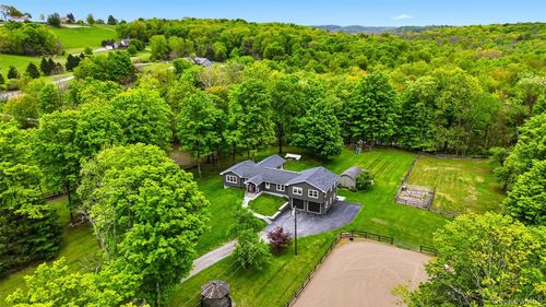 308 Hollow Rd, Staatsburg, NY, 12580-5724 | Card Image