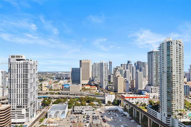 APT-3111 - 185 Sw 7 Th St, Condo with 3 bedrooms, 3 bathrooms and null parking in Miami FL | Image 16