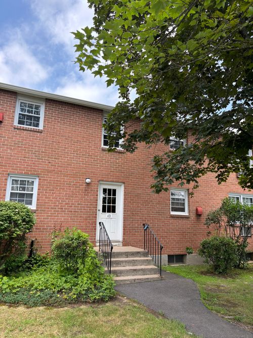 49c-4 Grandview Dr, Farmington, CT, 06032-1306 | Card Image