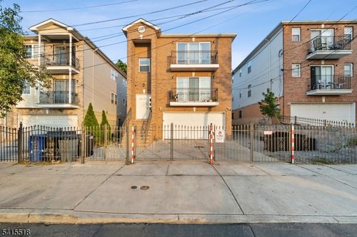 280 S 20th St, Newark, NJ, 07103-1325 | Card Image