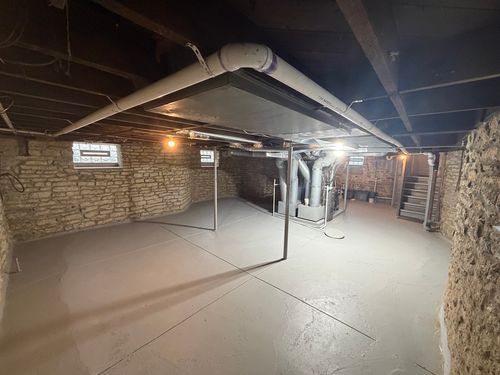 553 S Greenwood Ave, Kankakee, IL, 60901-5247 | Card Image