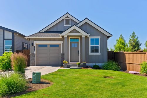 3859 Ne Oakside Loop, Bend, OR, 97701-5916 | Card Image
