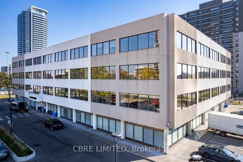 109-1 Eva Rd, Etobicoke, ON, M9C4Z5 | Card Image