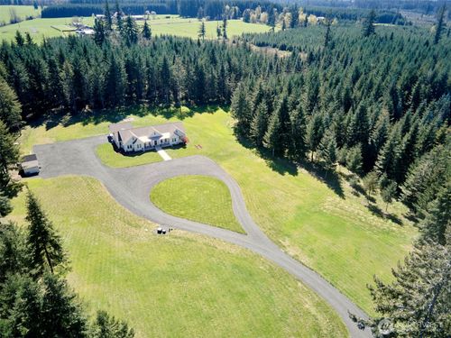 215 Bear Creek Lane, Winlock, WA, 98596 | Card Image