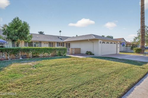 10331 W Prairie Hills Cir, Sun City, AZ, 85351-1947 | Card Image